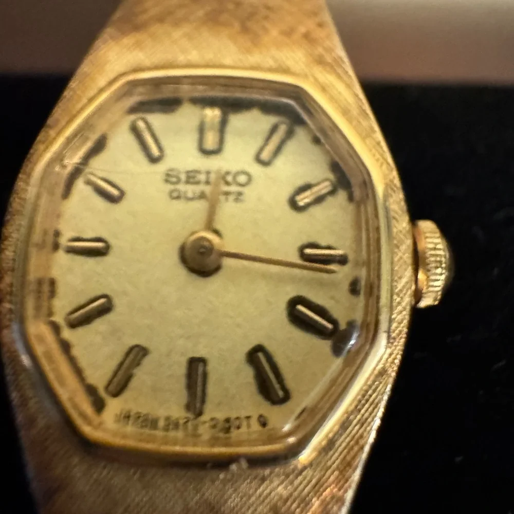 Vintage Seiko Ladie’s Watch 294073 RO New battery